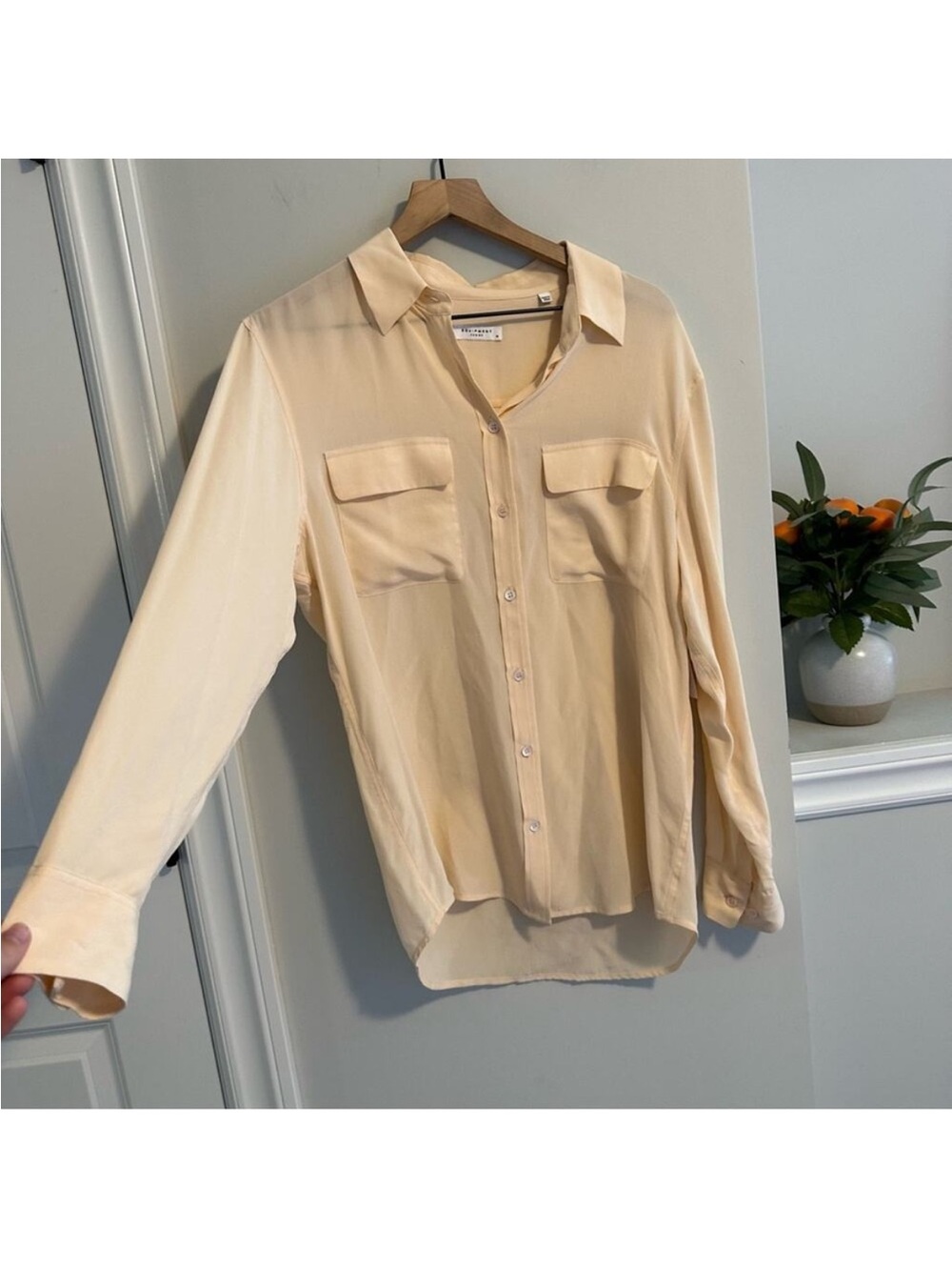 NWT Equipment Femme Cream Silk Button Front Blouse Top Medium